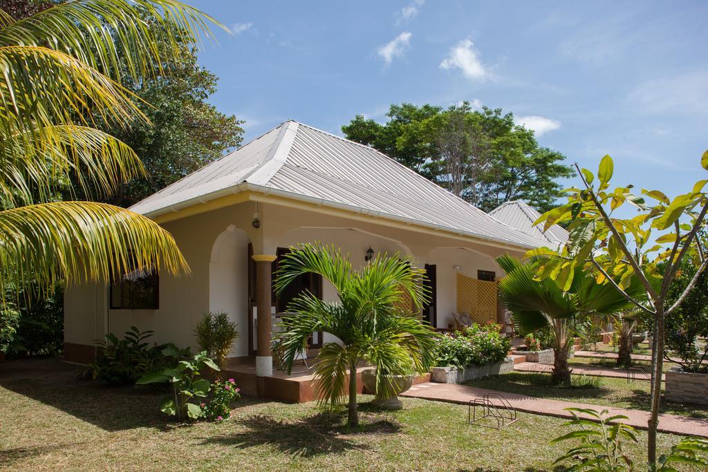 Etoile Labrine Guest House La Digue Εξωτερικό φωτογραφία