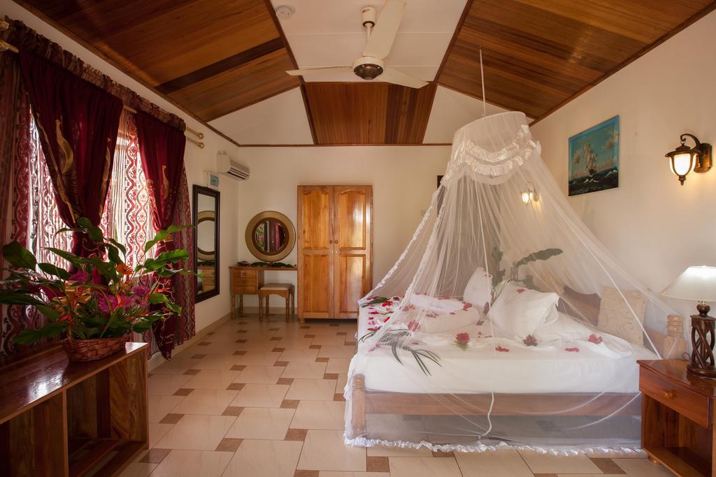 Etoile Labrine Guest House La Digue Εξωτερικό φωτογραφία